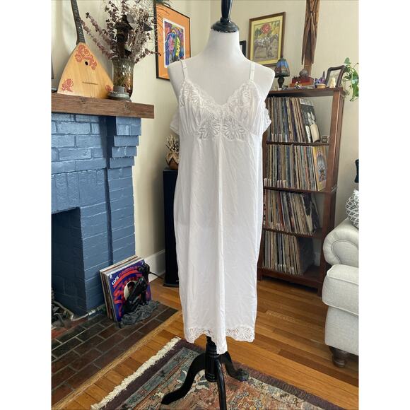 Vintage SHADOWLINE Full Figure Cream Lace Edge Slip Dress Sz 42 XL Retro Midi A - Picture 6 of 10